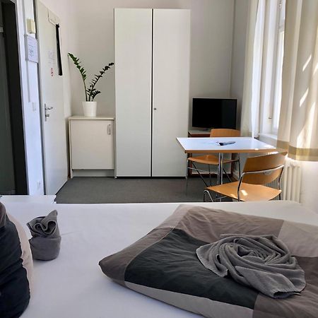 Ferienwohnungen Und Apartmenthaus Halle Saale - Villa Mathilda Экстерьер фото
